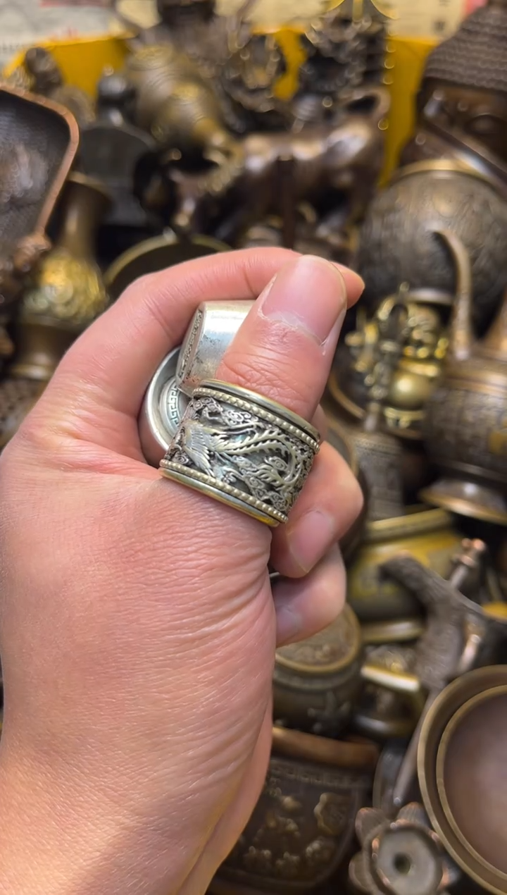 精美铜器，点击下单