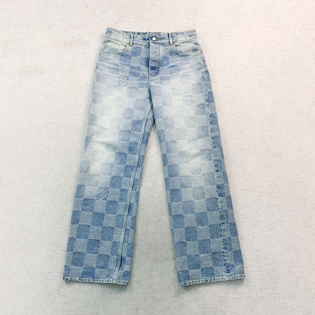 未使用 LouisVuitton/路易威登 lv棋盘格牛仔长裤32码编码xb2660