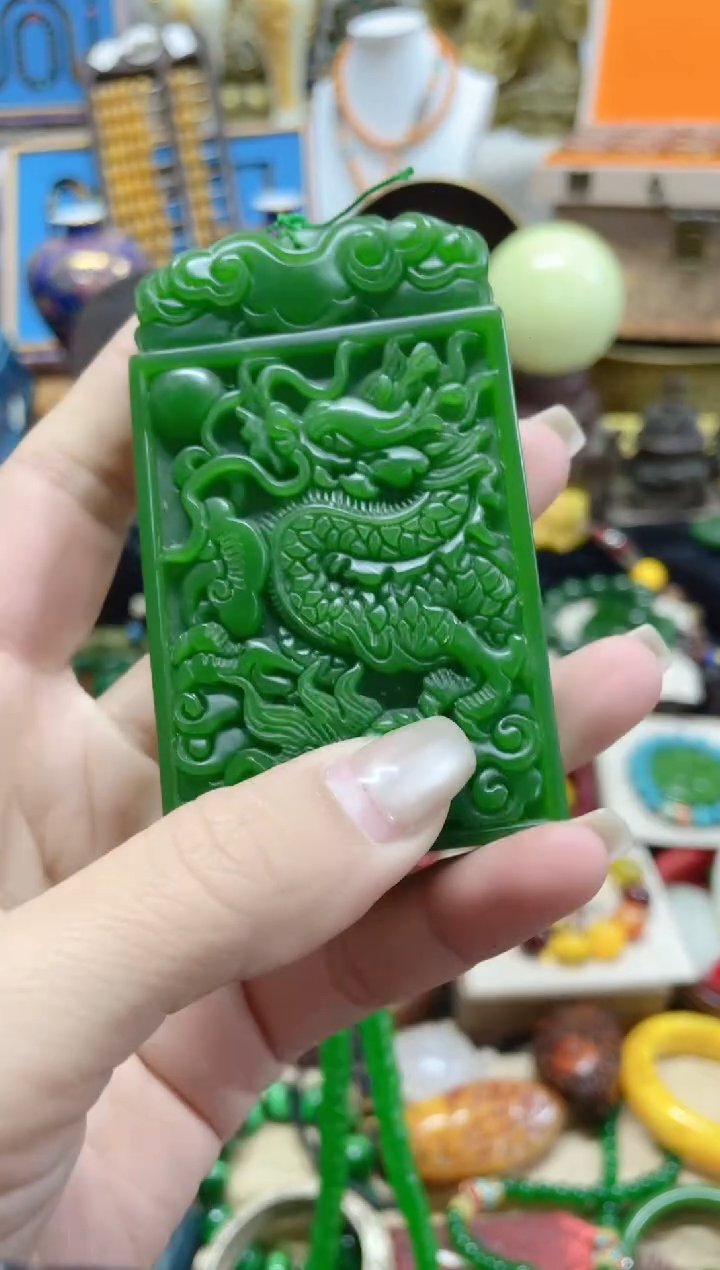 【闪购商品】和田玉（碧玉）颈饰未镶嵌主播推荐主播推荐