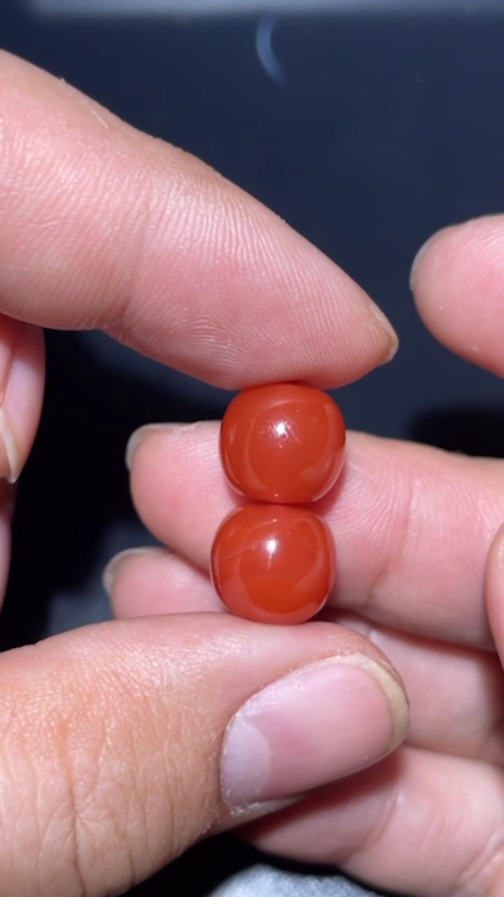 【闪购商品】玛瑙/玉髓对珠约11mm未镶嵌1814-2123