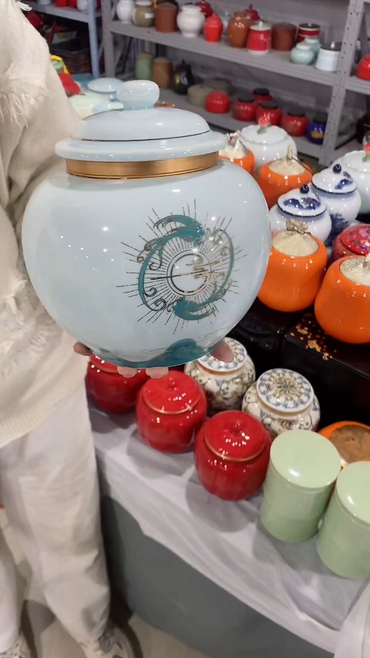 【闪购商品】罐陶瓷茶叶罐储物密封罐家用绿茶红茶普洱龙井