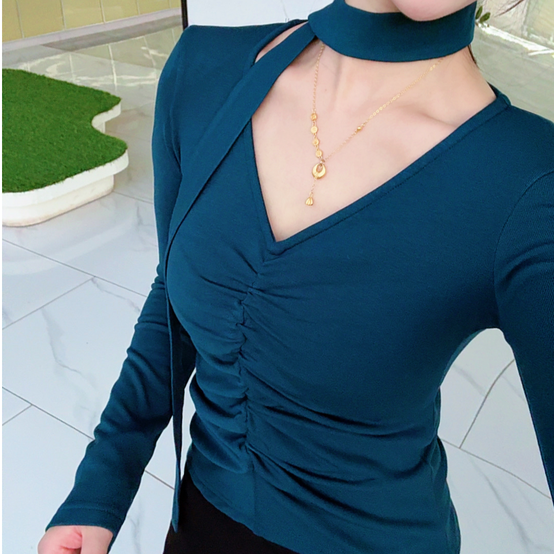 爆款加绒秋冬季百搭性感显瘦常规修身长袖V领内搭设计感D019