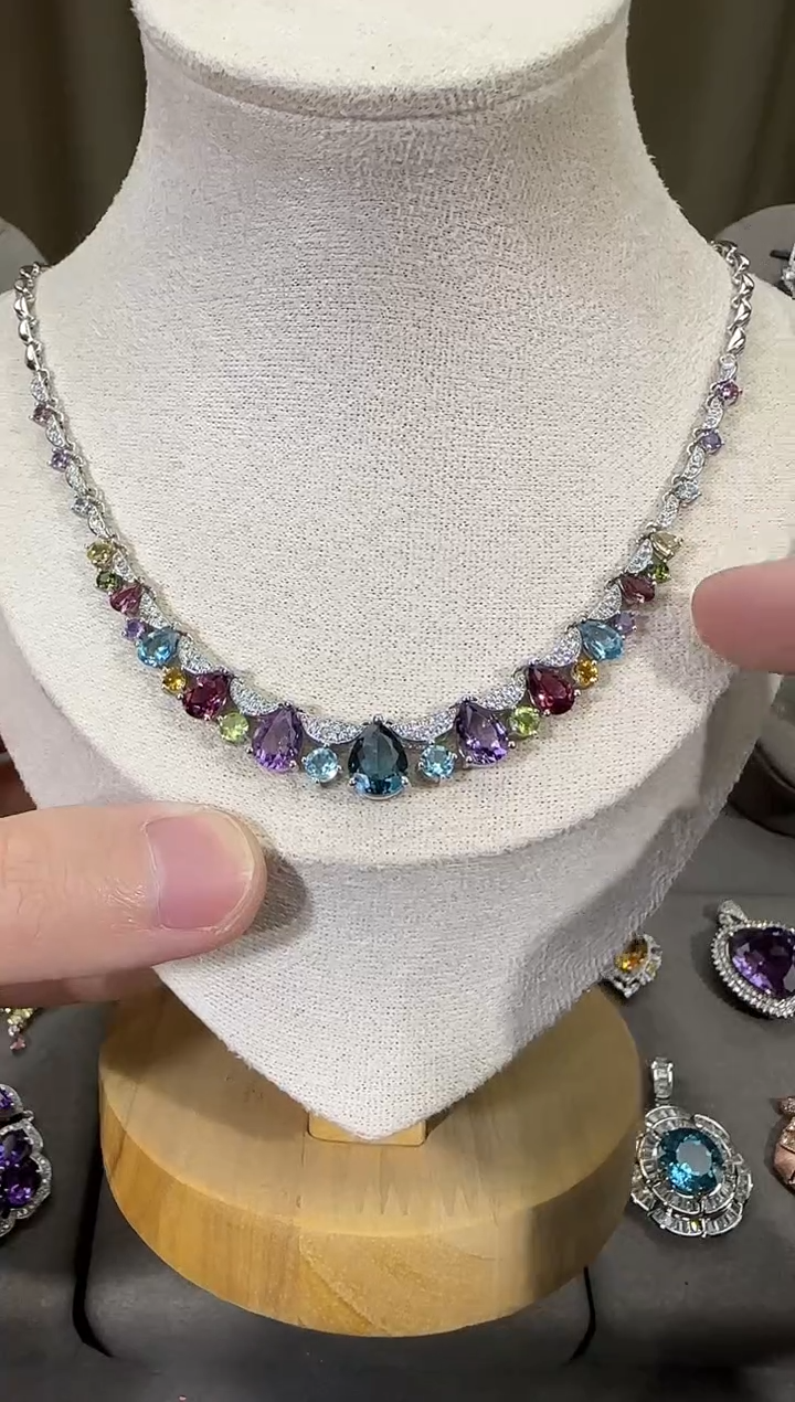 颈饰银S925镶嵌水晶10*8mm多彩宝套链高级款