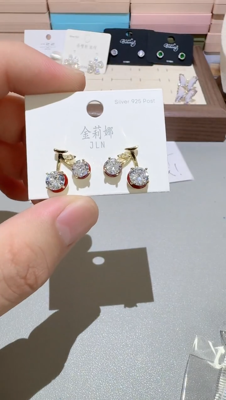 铜合金合成立方氧化锆925银B22