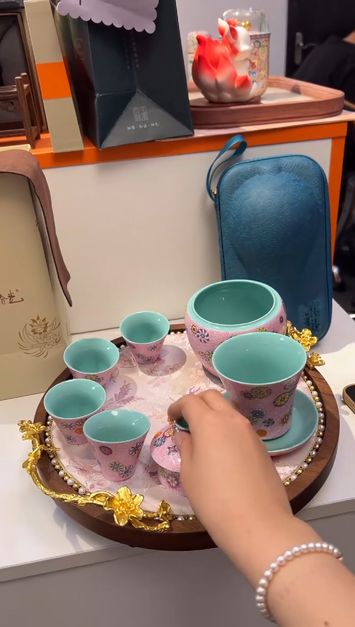 瓷片小乔闪购链接