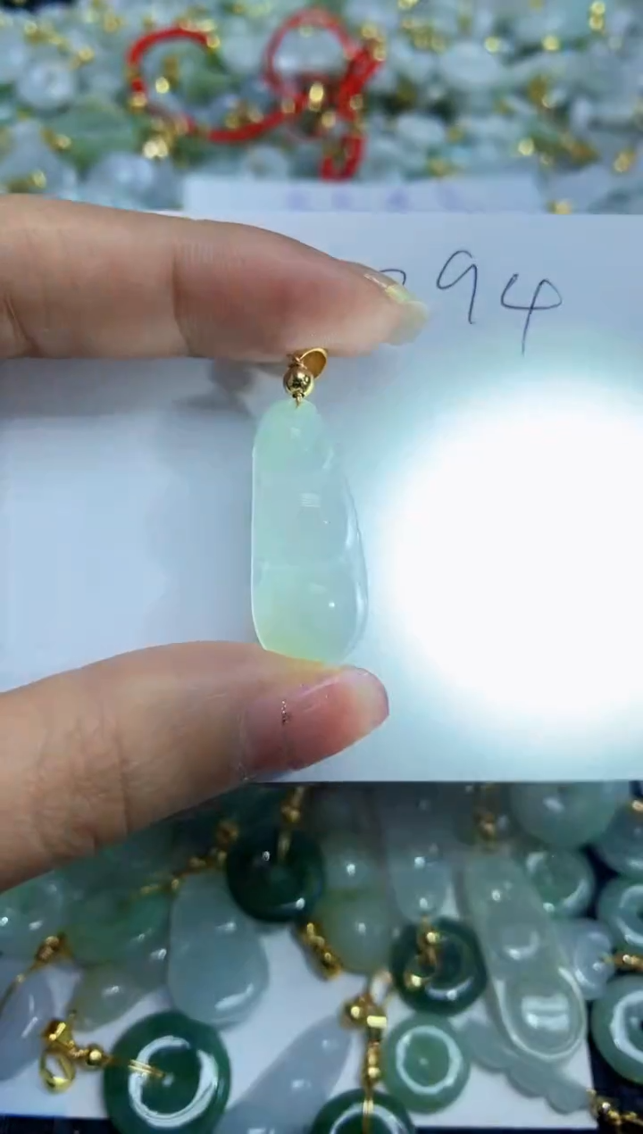 【闪购商品】翡翠颈饰合金天然A货翡翠