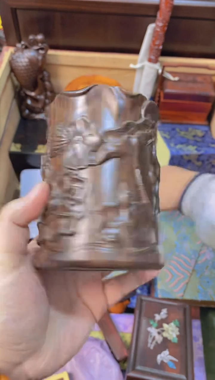 木荷花笔筒------------直播