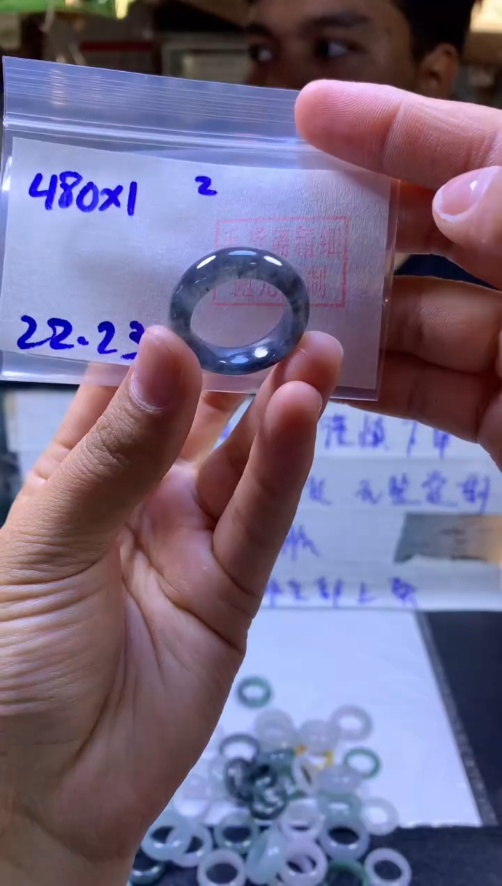 【闪购商品】定制翡翠未镶嵌戒圈#480元-毛货需精细抛光