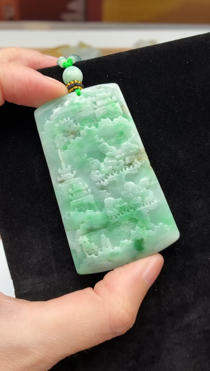 颈饰未镶嵌翡翠牌子