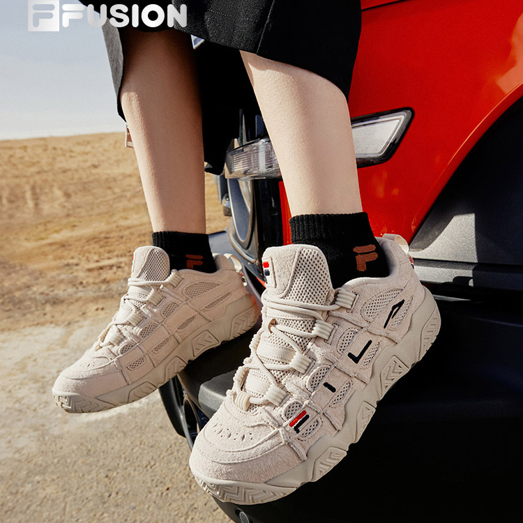 【复古风】FUSION斐乐潮牌经典情侣休闲百搭面包鞋T12W941206A