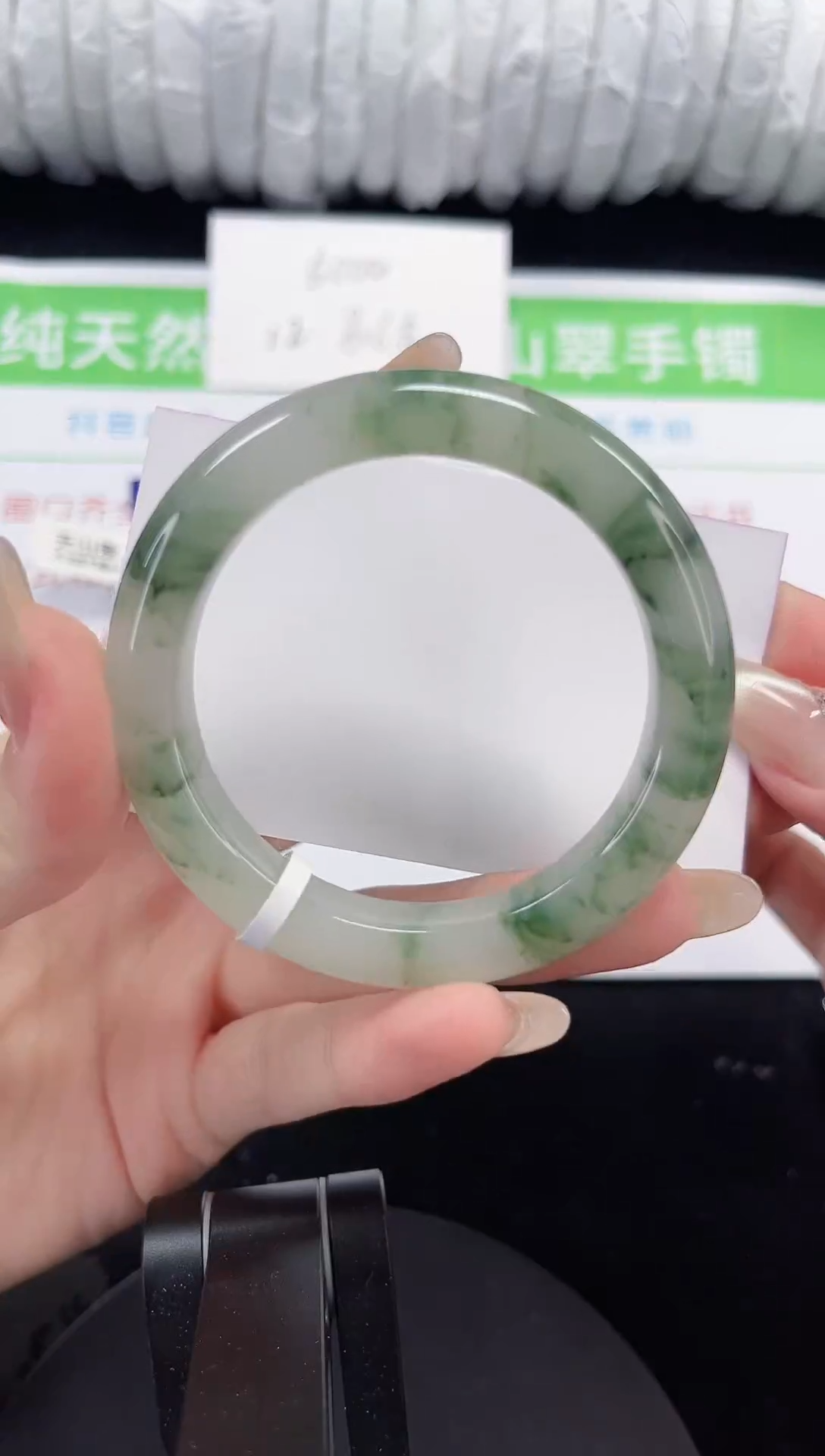 未镶嵌手镯石英质玉34-51/52