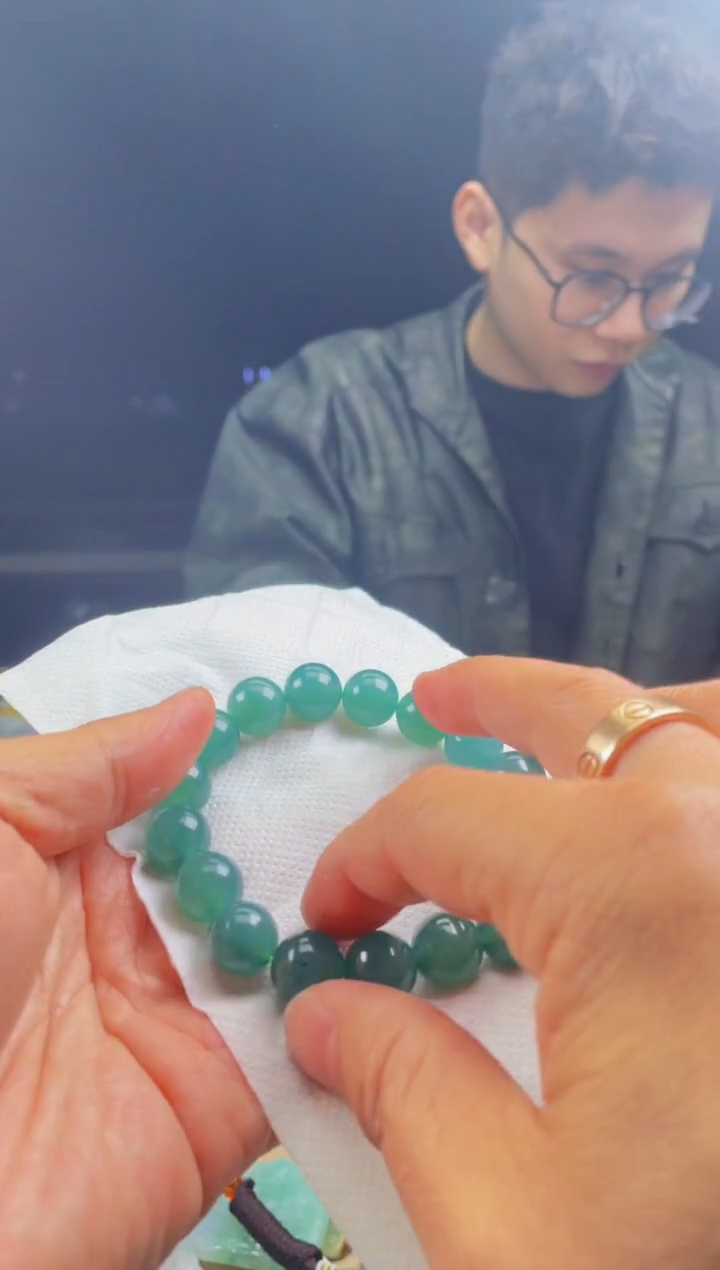 【闪购商品】定制翡翠未镶嵌      1952