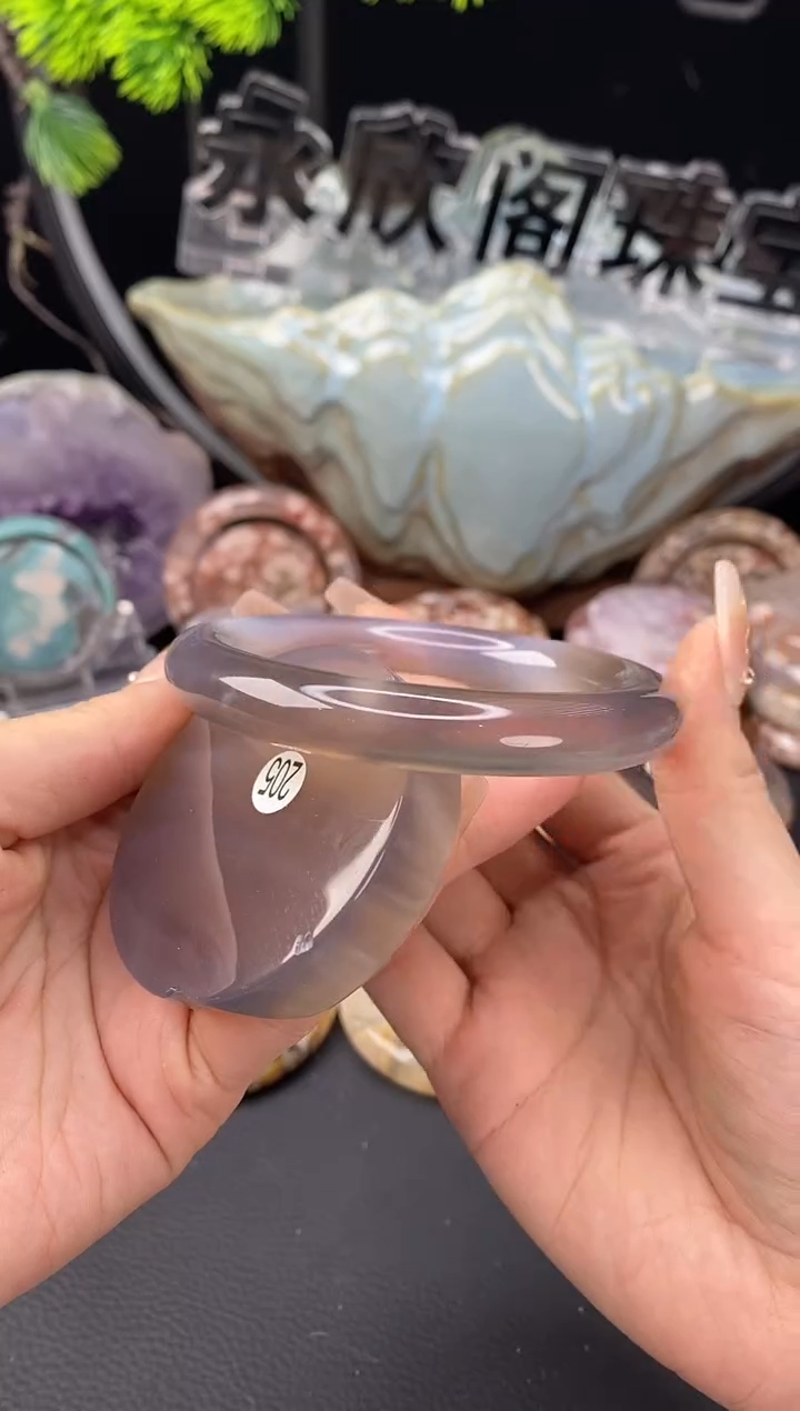 石英质玉未镶嵌手镯（圆镯）61