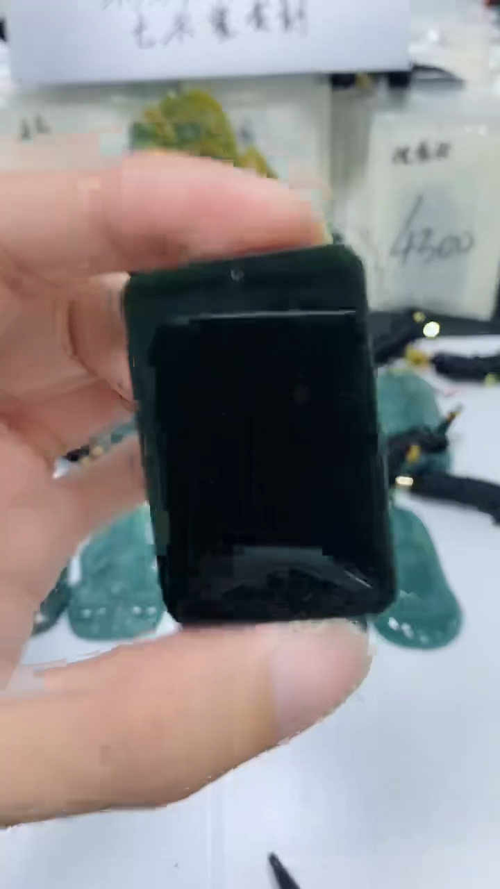 【闪购商品】和田玉（糖玉）颈饰未镶嵌