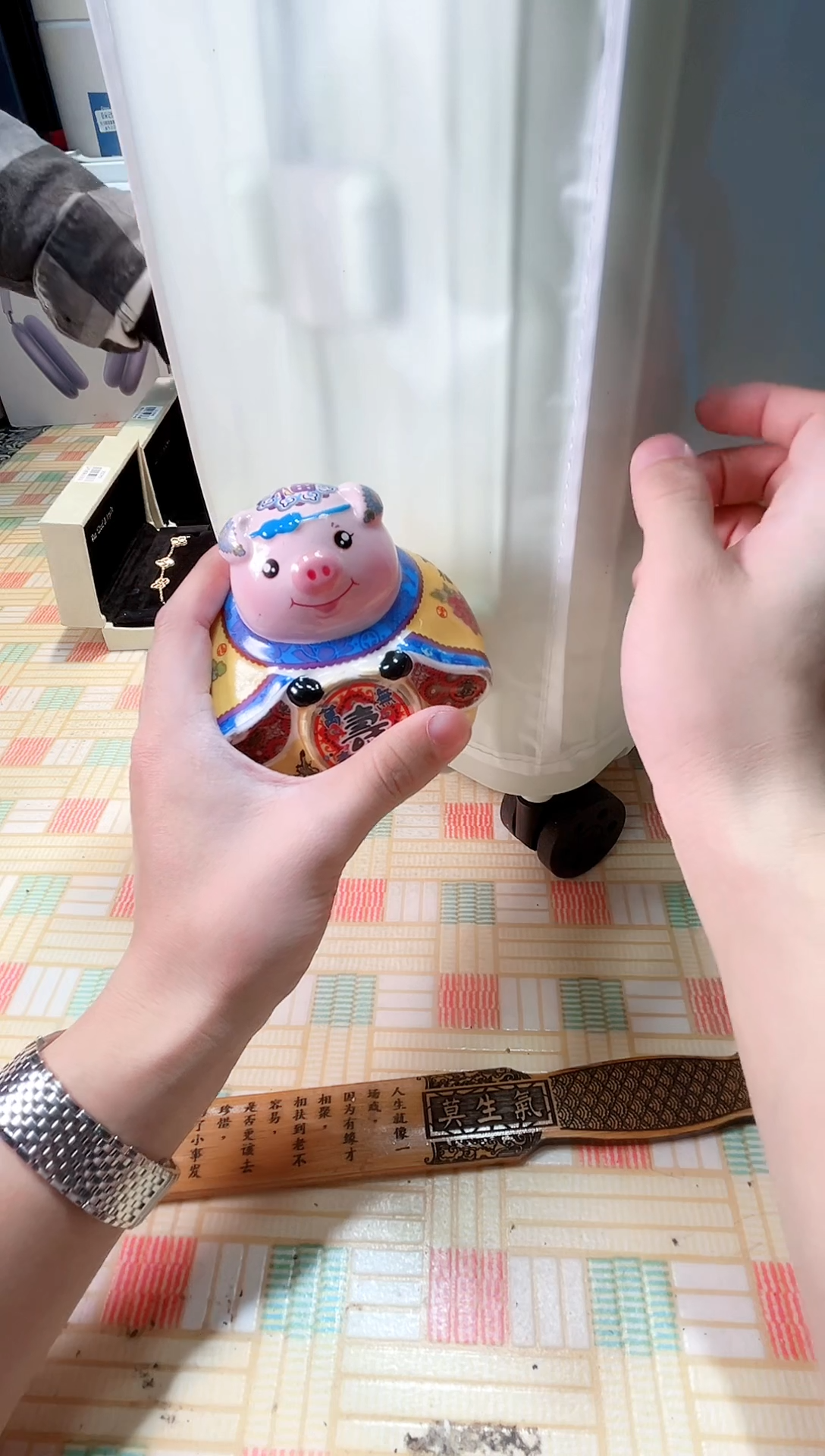 瓷片瓷器 库房到期 全部地板价@@1