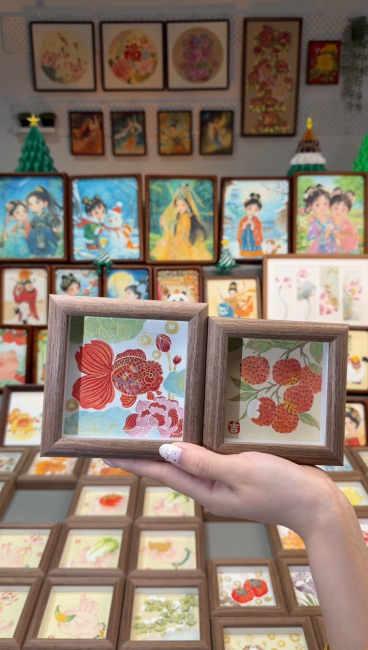 国画哈***猫小荔枝 荷花金鱼 手绘国画11