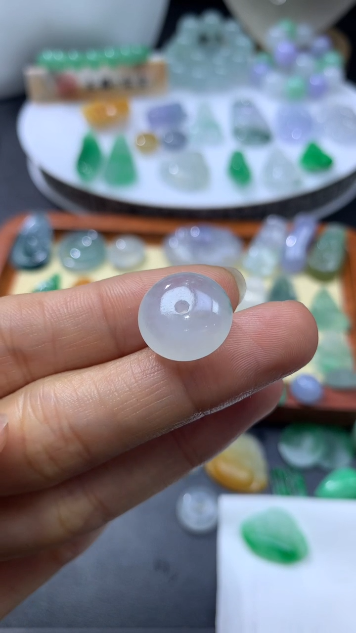 【闪购商品】定制翡翠未镶嵌翡翠