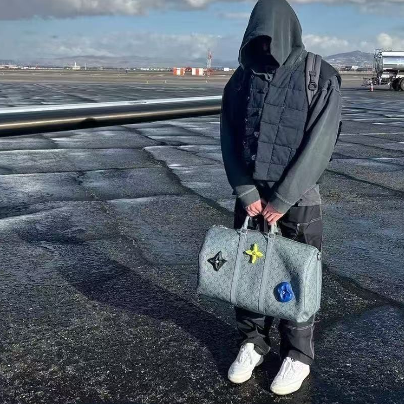 K7189单色重磅伐木日系牛仔拼布休闲裤