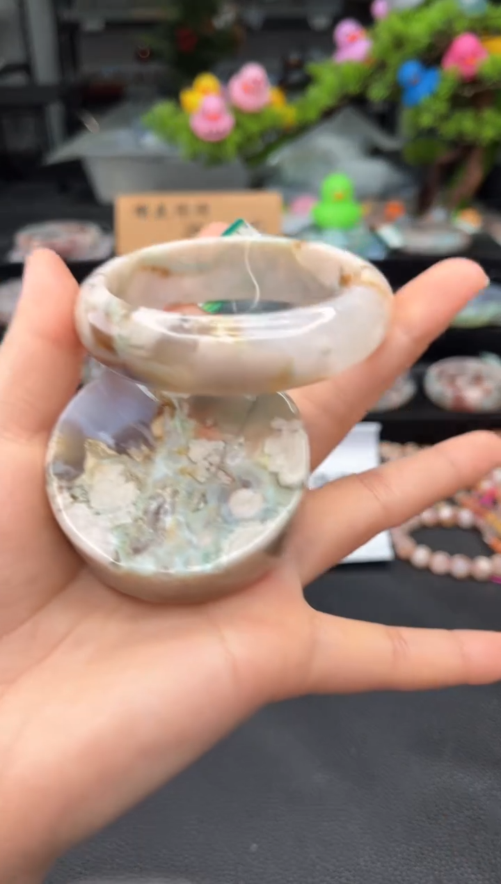 石英质玉未镶嵌手镯58圈口（赠品镯心）3571242