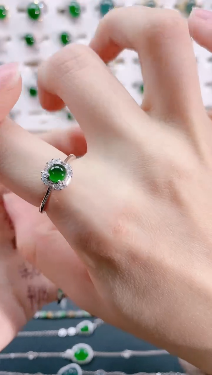 【闪购商品】翡翠戒指银S925镶嵌天然翡翠