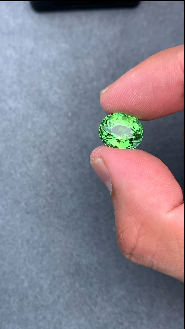 【闪购商品】碧玺裸石未镶嵌7.97克拉