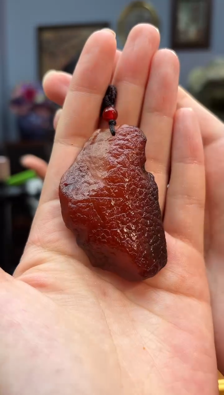 琥珀颈饰未镶嵌吊坠