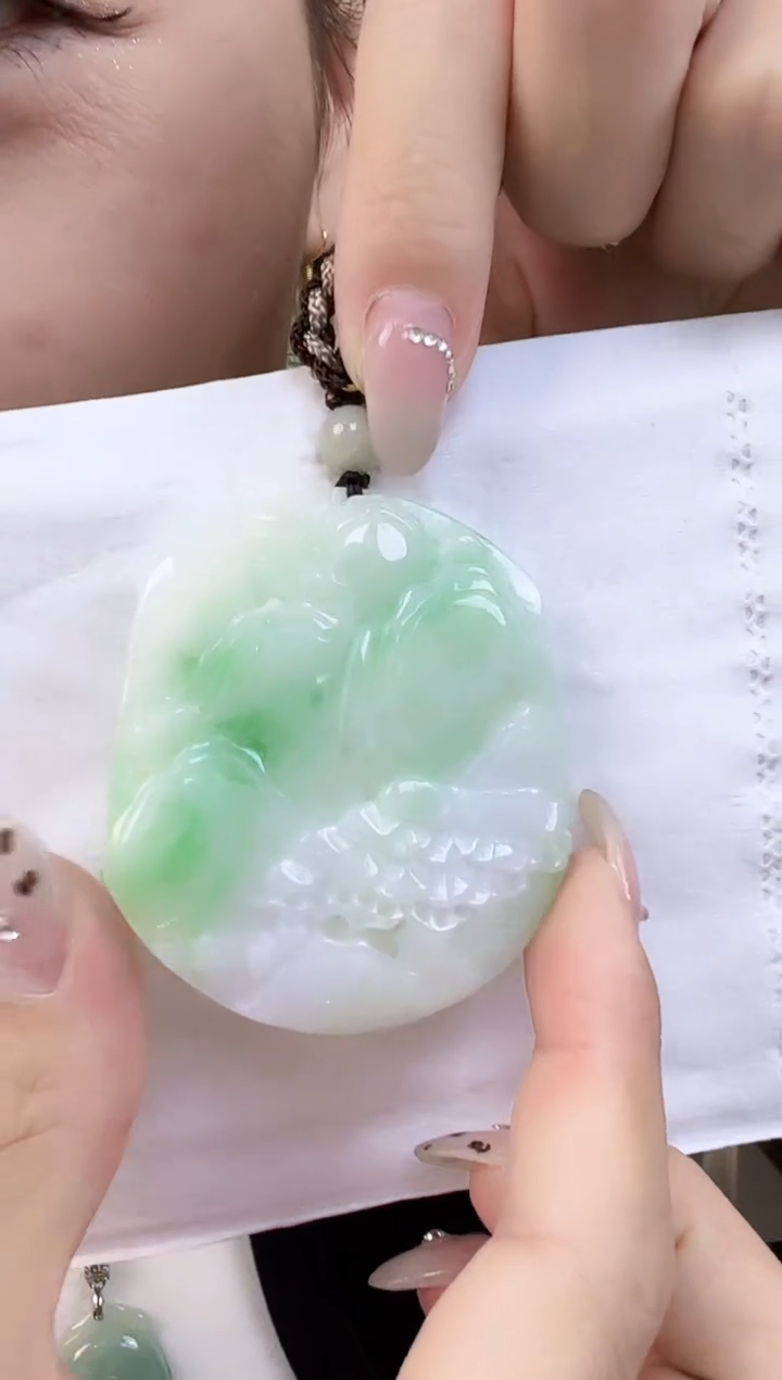 吊坠(不含链)未镶嵌翡翠山水牌（送绳）