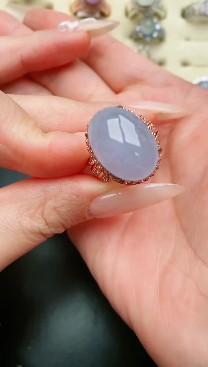 翡翠戒指未镶嵌.................