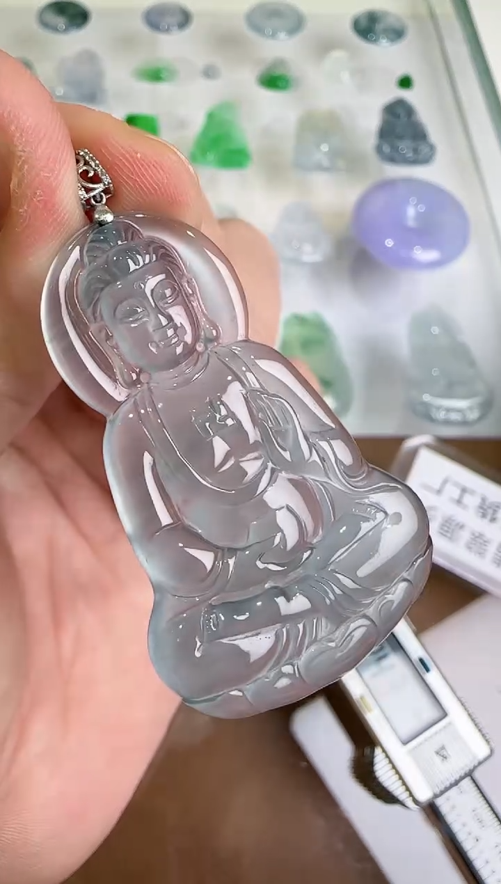 【闪购商品】翡翠吊坠(不含链)18K金镶嵌··