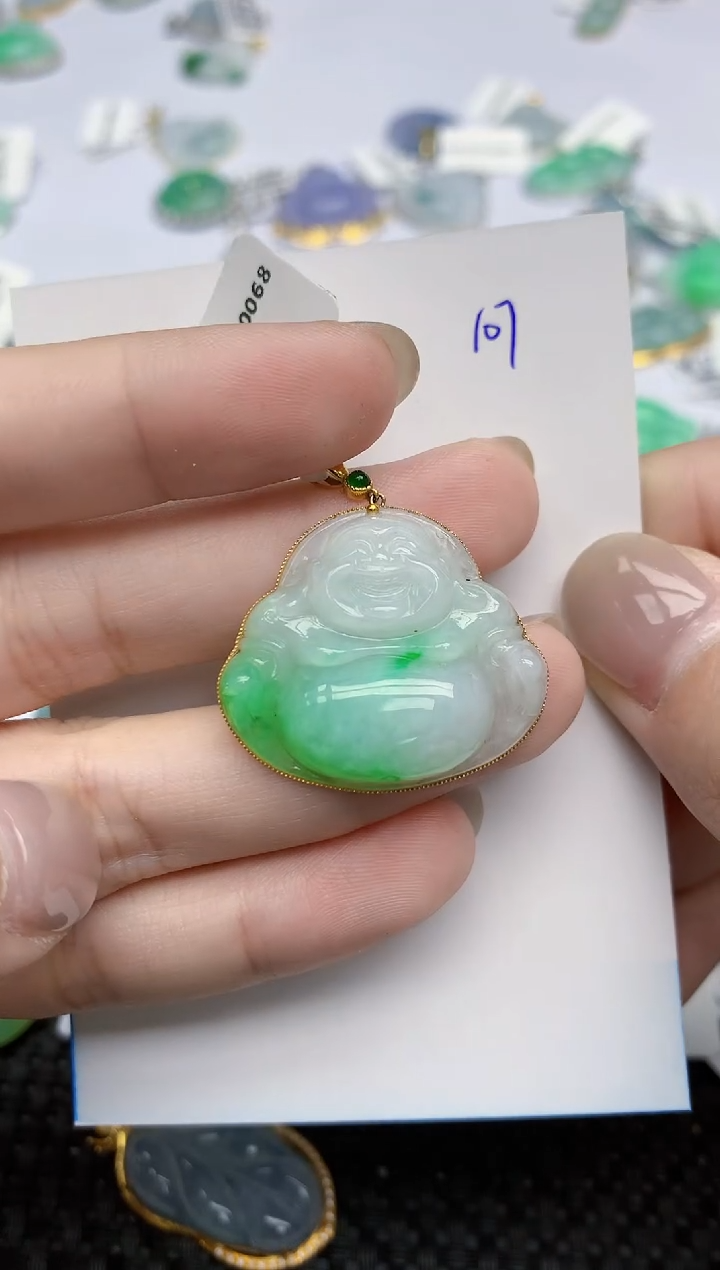 【闪购商品】翡翠颈饰18K金镶嵌天然翡翠A货