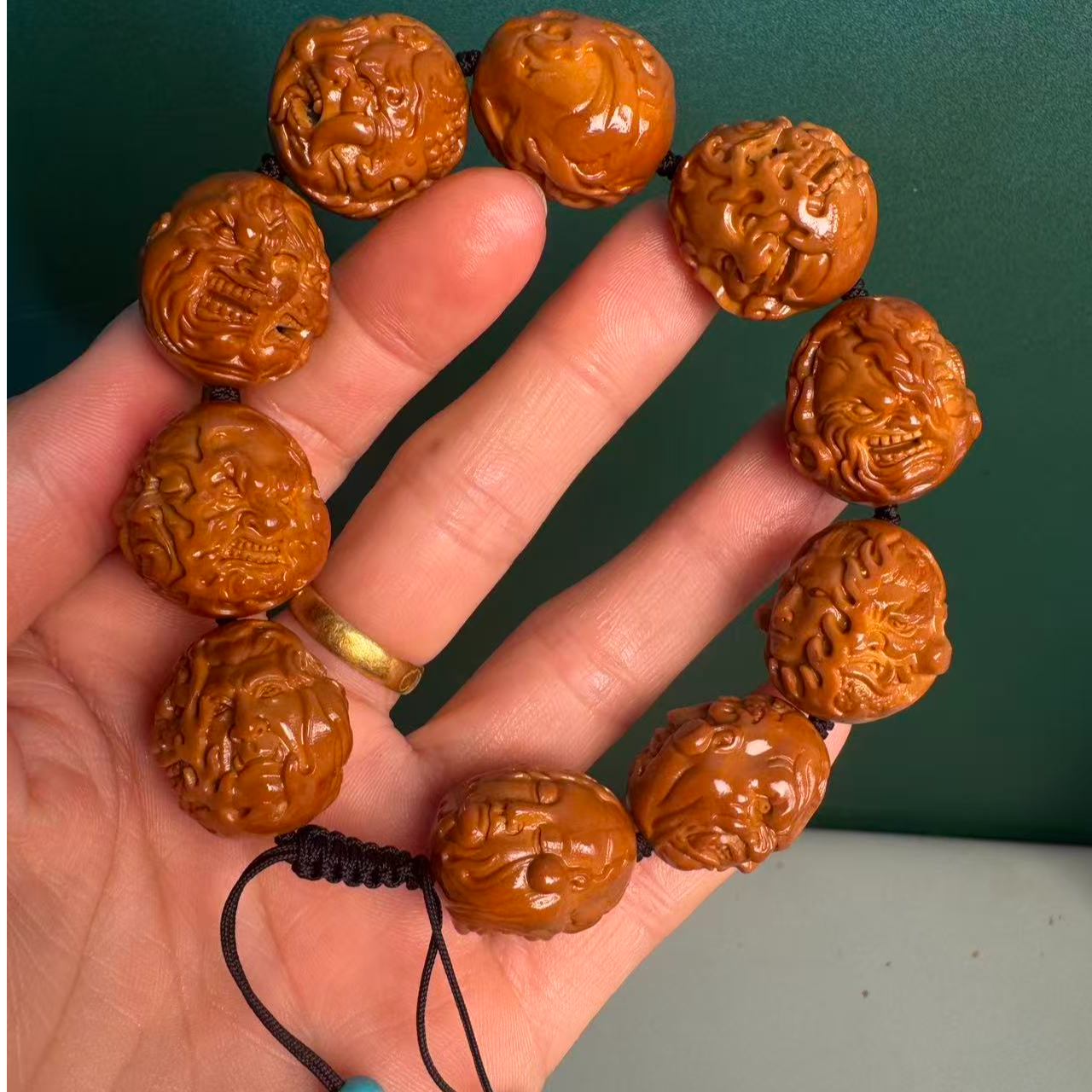 手工雕刻橄榄核手串四面恶僧