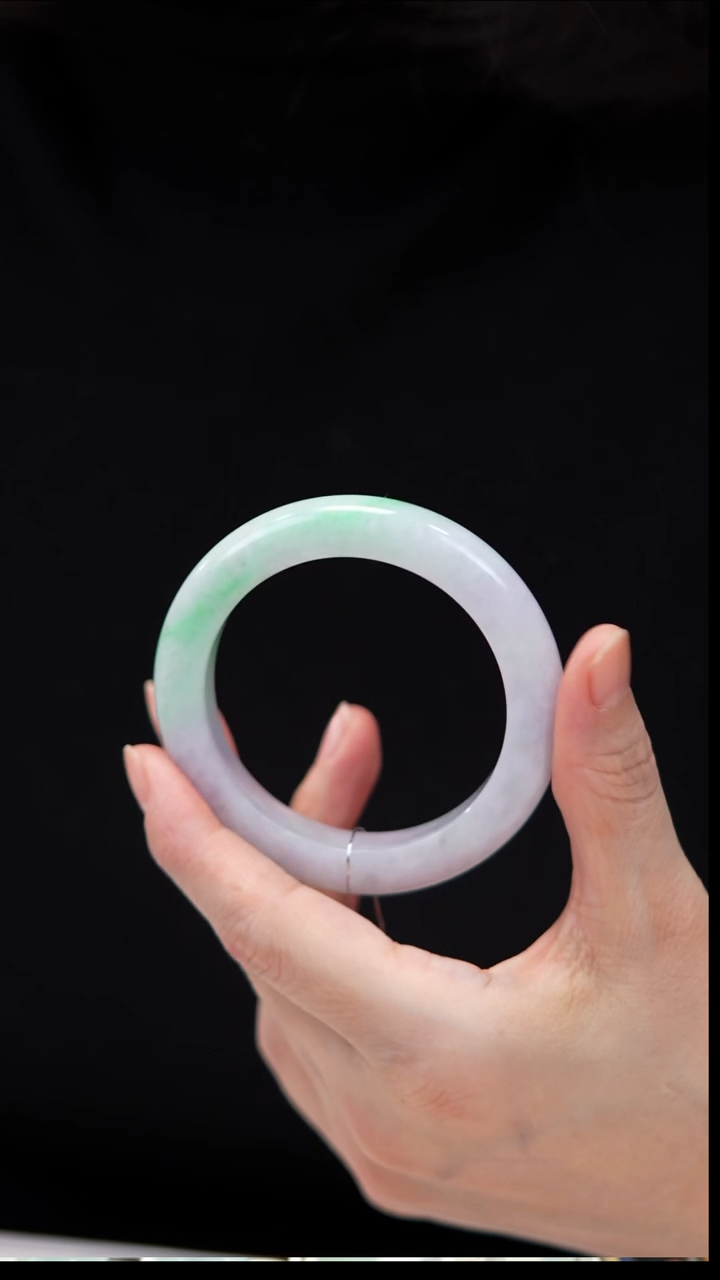 未镶嵌手镯翡翠微瑕翡翠手镯L0067