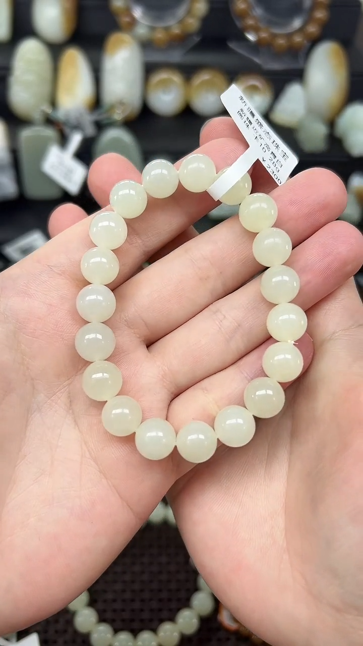 未镶嵌手链和田玉（青白玉）新疆近矿高青白  卡10