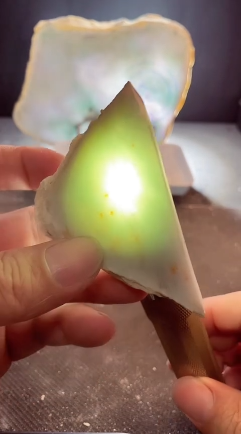 【闪购商品】翡翠颈饰未镶嵌翡翠