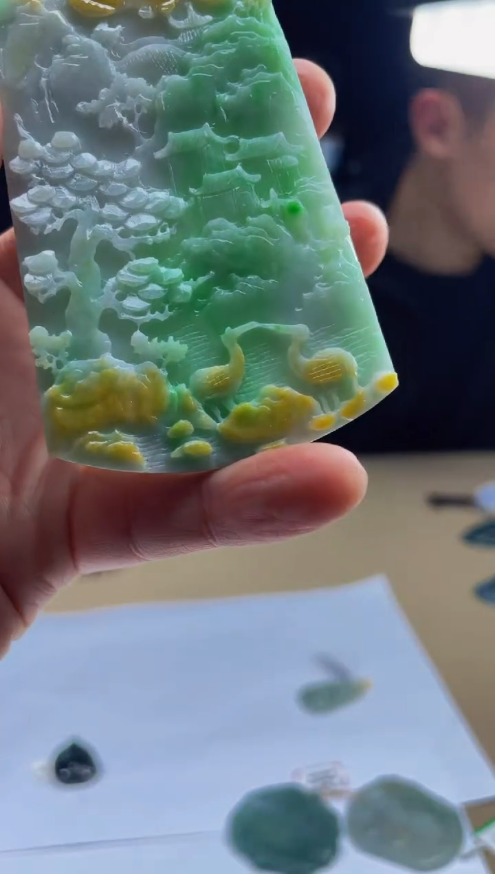 【闪购商品】定制翡翠未镶嵌             2191