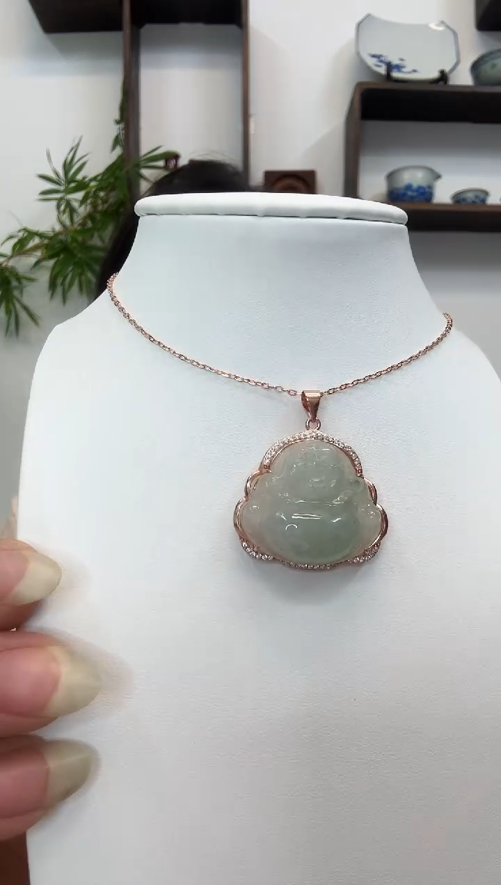 吊坠(赠链)银S925镶嵌翡翠小佛玫瑰边