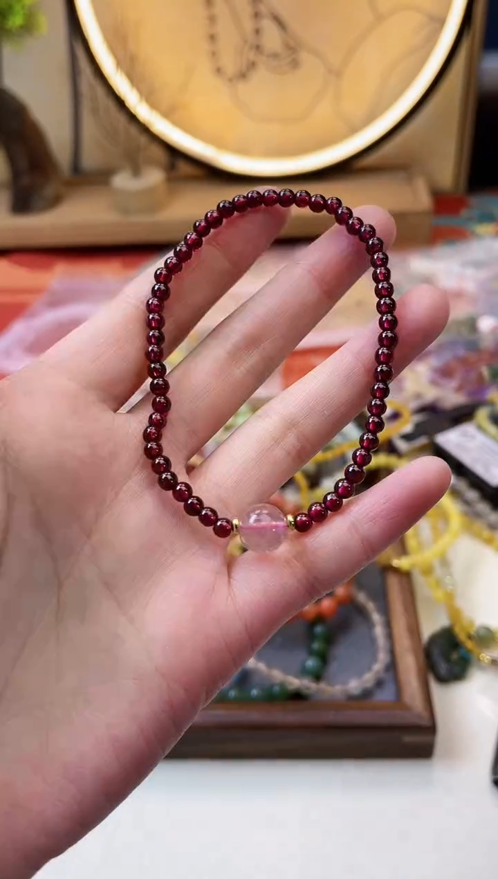 【闪购商品】石榴石手链未镶嵌384