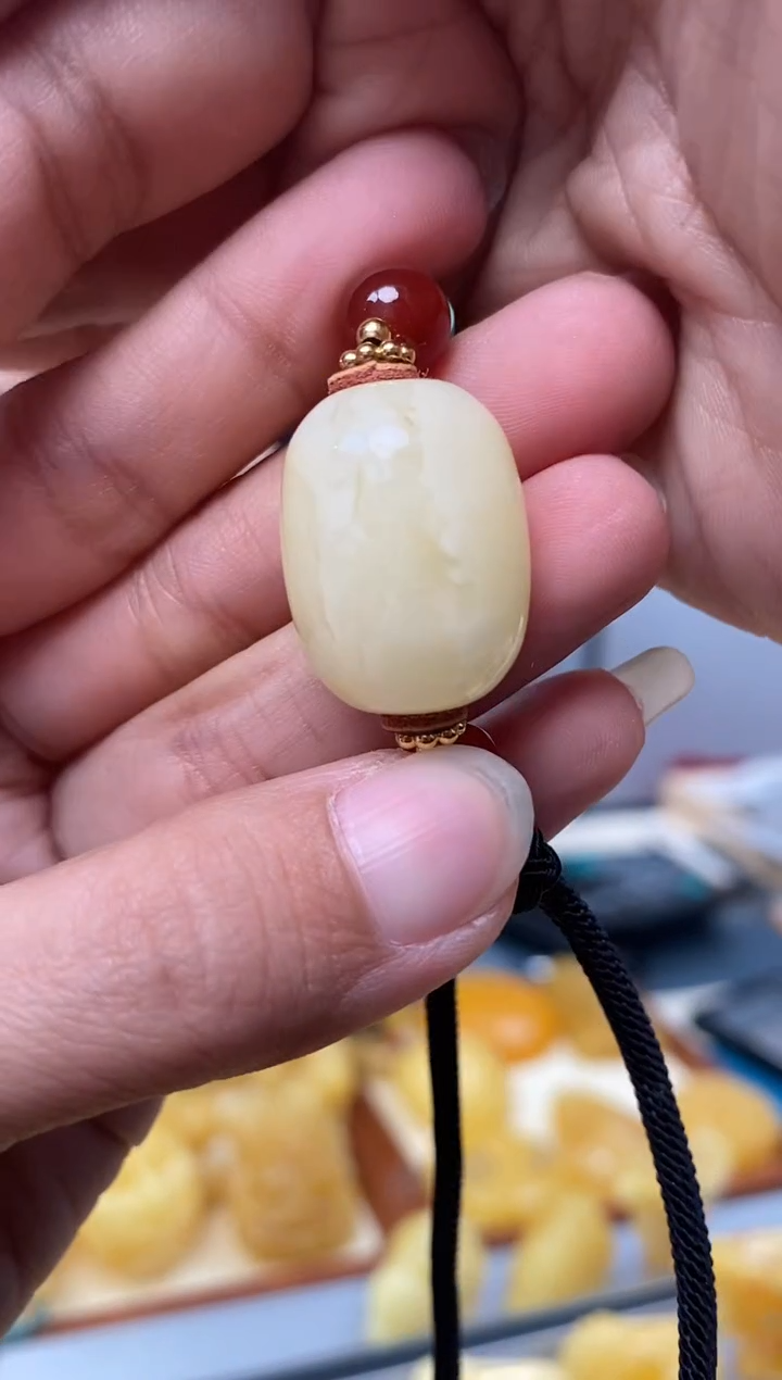 【闪购商品】琥珀裸石未镶嵌天然琥珀蜜蜡桶珠