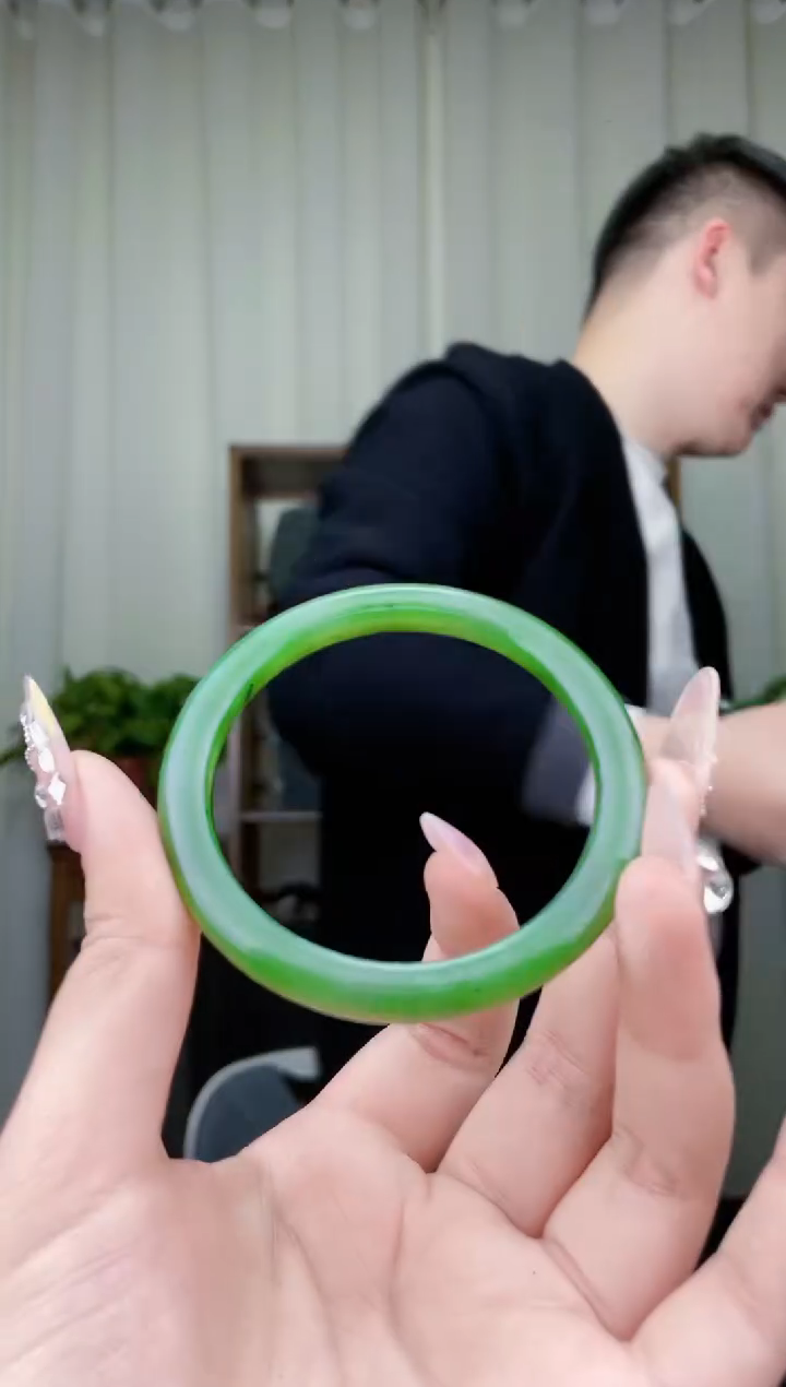 【闪购商品】和田玉挂件未镶嵌拍一发一，多样性发货！