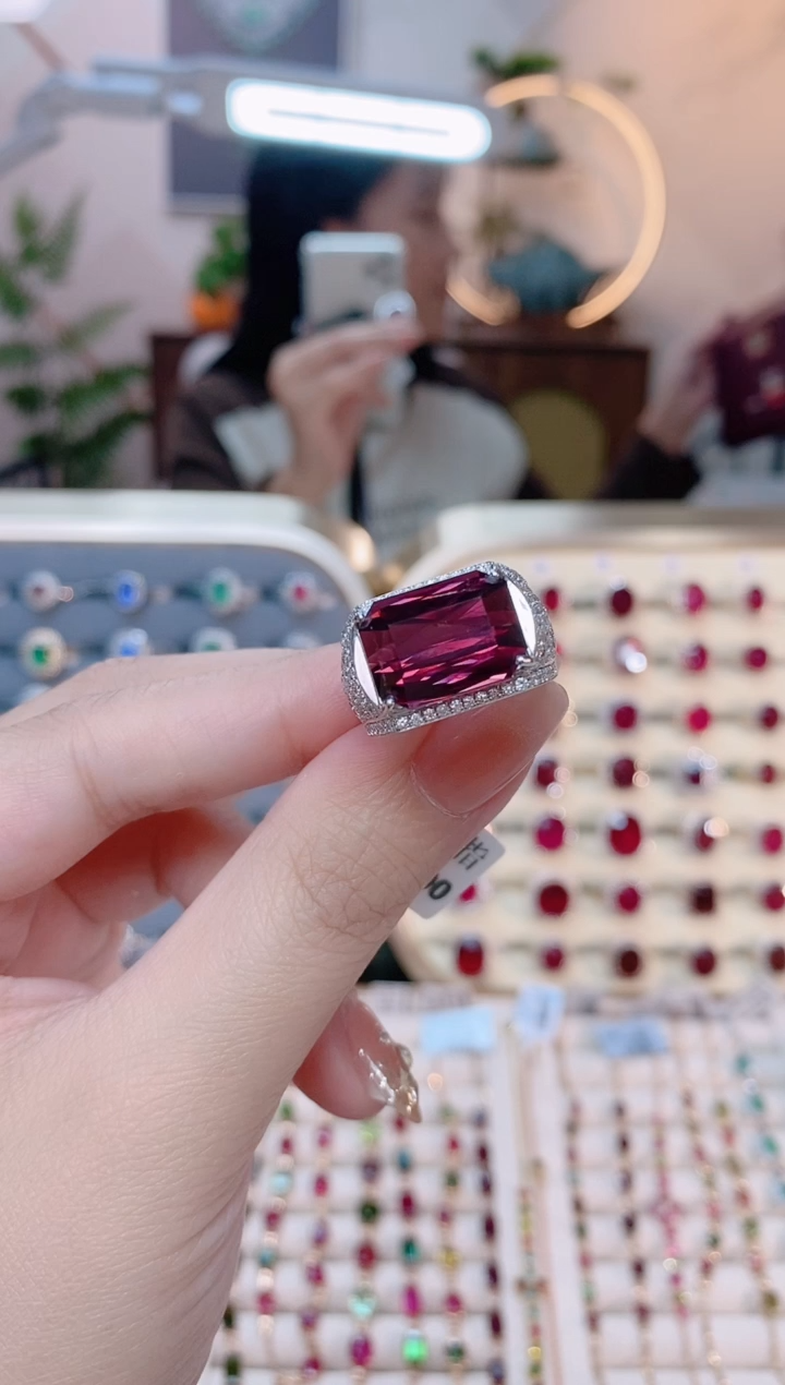 【闪购商品】碧玺18K金戒指18K金镶嵌1