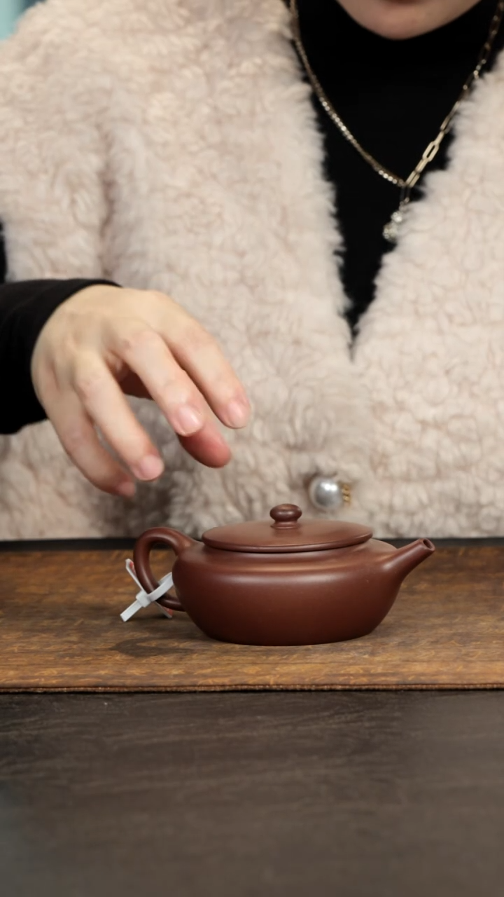 茶壶紫砂扁晨老紫泥170cc