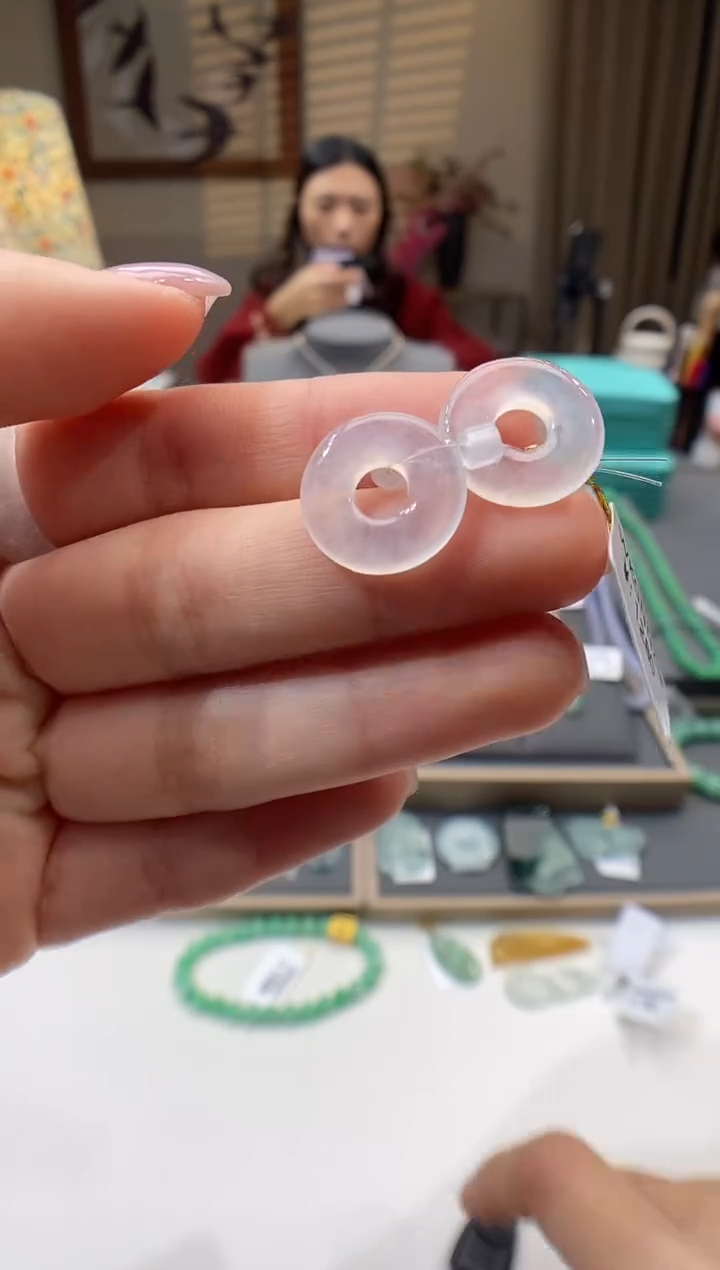 【闪购商品】翡翠颈饰未镶嵌甜甜圈