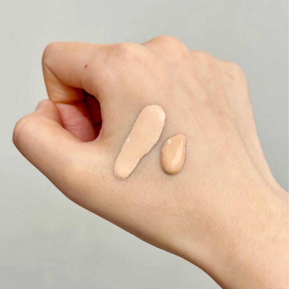 长管的自然妆感的隔离粉底液