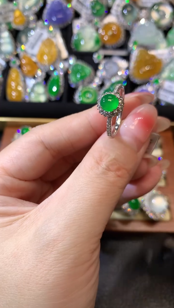 【闪购商品】翡翠戒指18K金镶嵌D53 翡翠