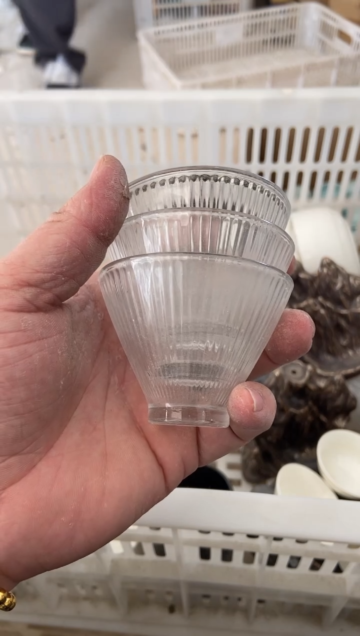 杯子瓷无运费险有瑕疵的摄影的产品有使用过的痕迹有点脏介意勿拍