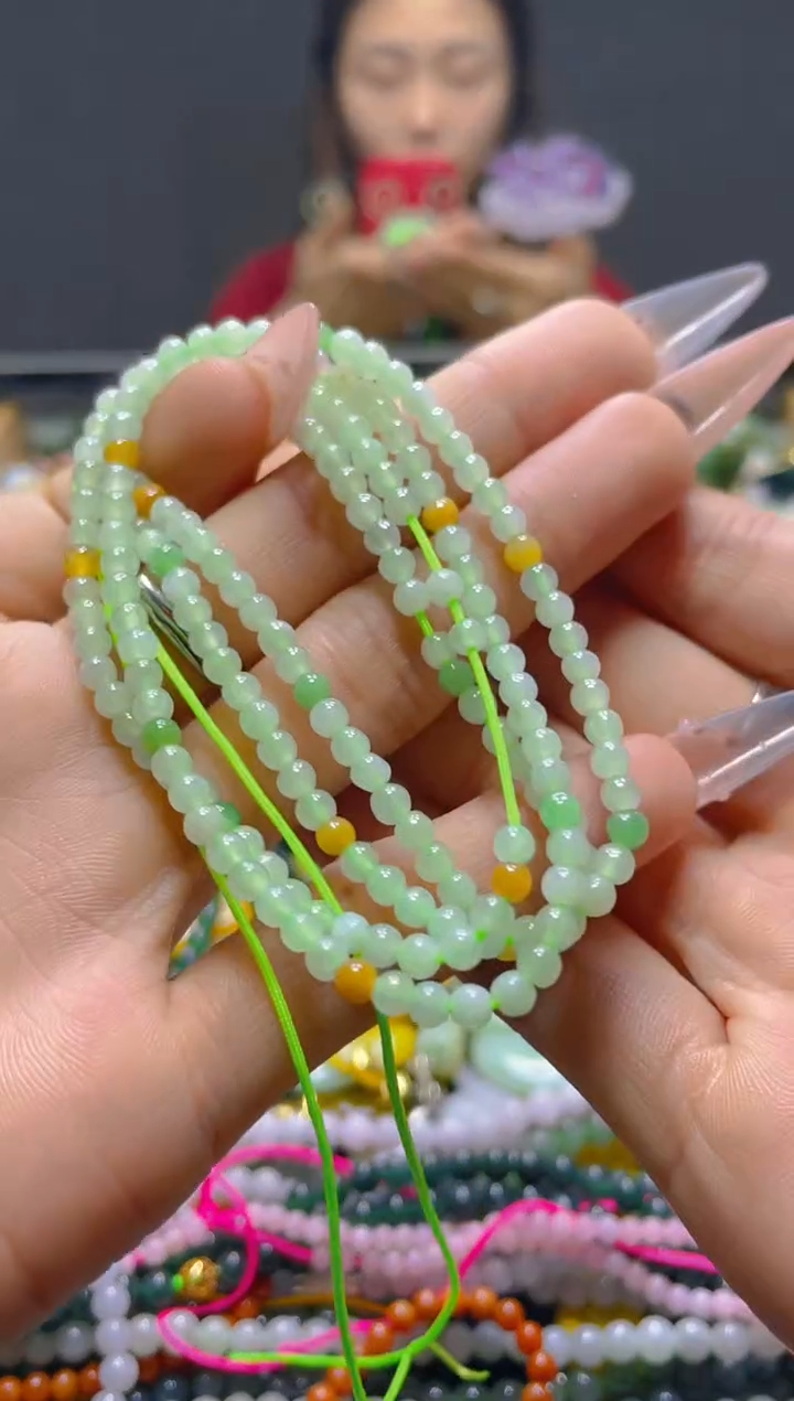 颈饰未镶嵌翡翠3MM