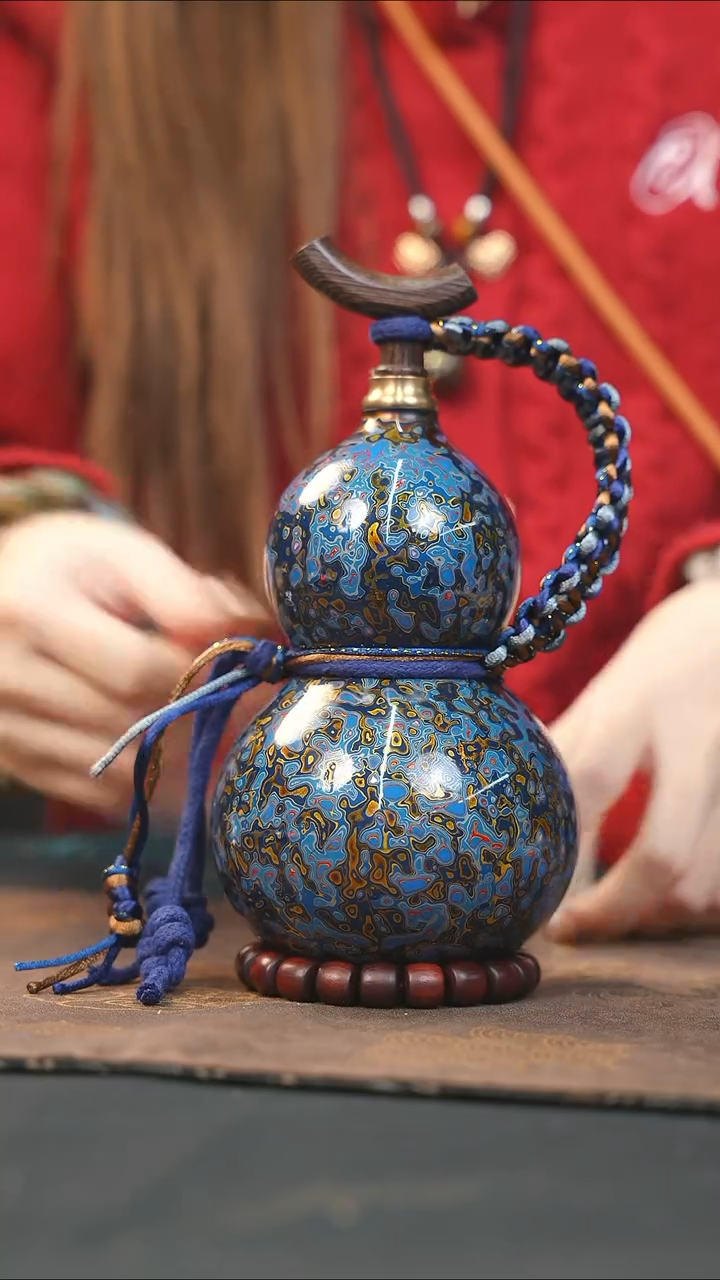 【闪购商品】WG226漆艺酒葫芦不包手串及旋转底座