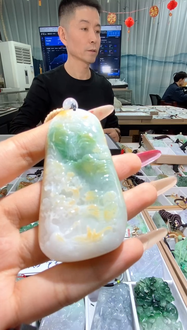 【闪购商品】翡翠颈饰未镶嵌天然缅甸翡翠A货未镶嵌
