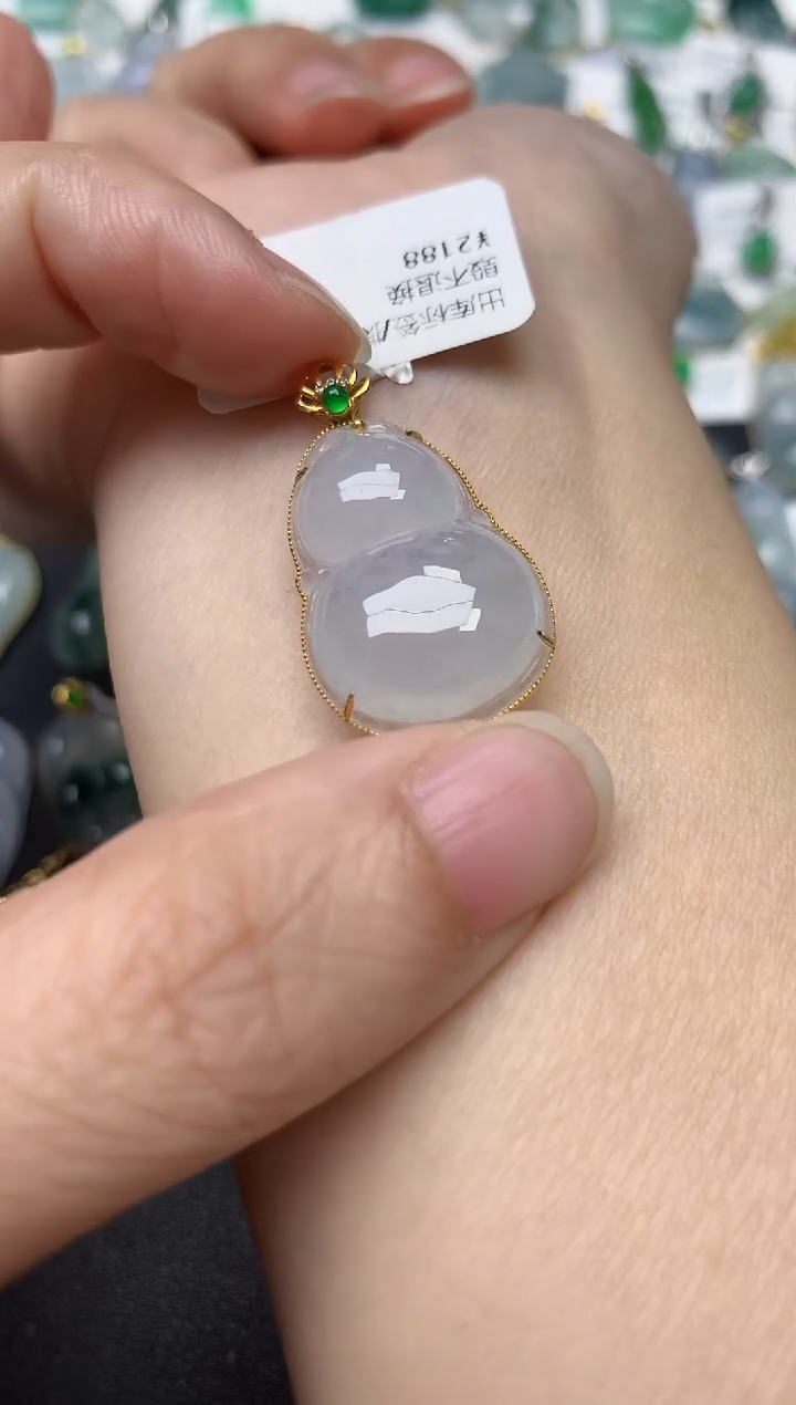 颈饰18K金镶嵌翡翠天然缅甸A货翡翠