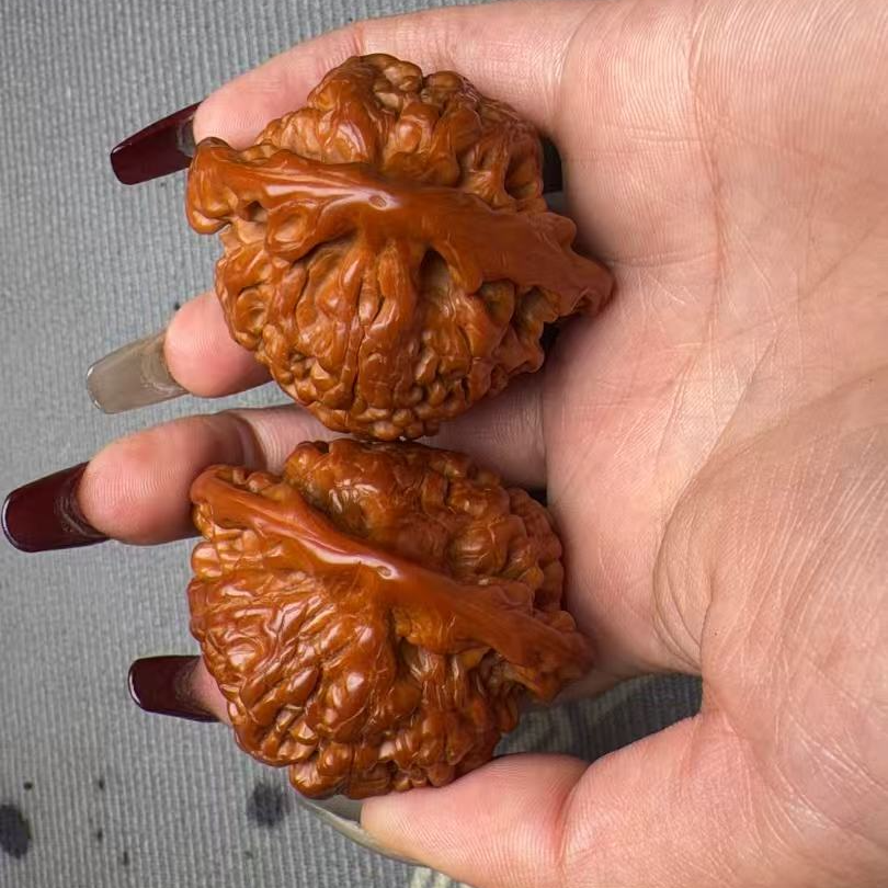 文玩核桃高抛王勇官帽麒麟纹四座楼狮子头手把件手盘